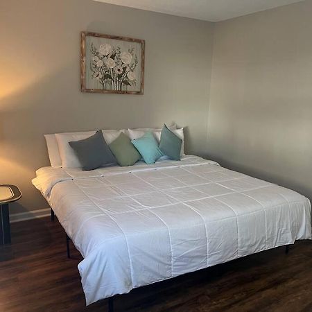 Indigo Downtownwalkable Kingbed Apartment Raleigh Exterior photo